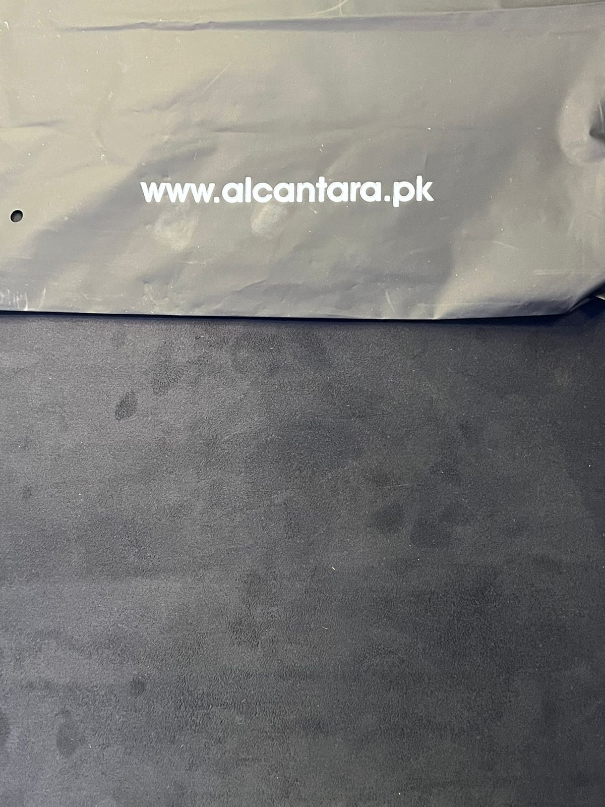 Alcantara Wrap